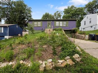 3622 NE Cypress Dr, Kansas City, MO 64117