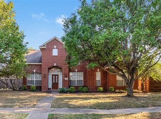 2106 Hillside Dr, Rowlett, TX 75088