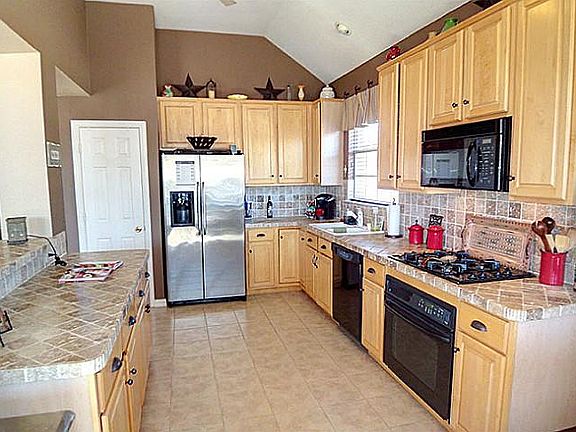 2nd image of 11 Creekside Dr