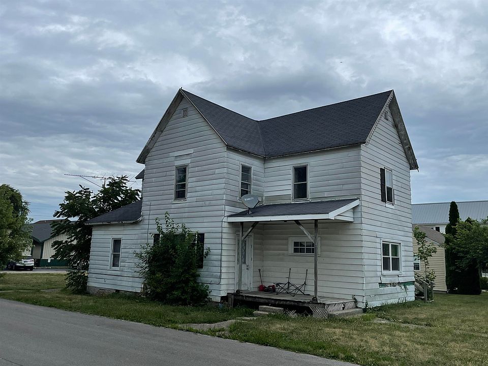 201 E South B St, Gas City, IN 46933 MLS 202229390 Zillow