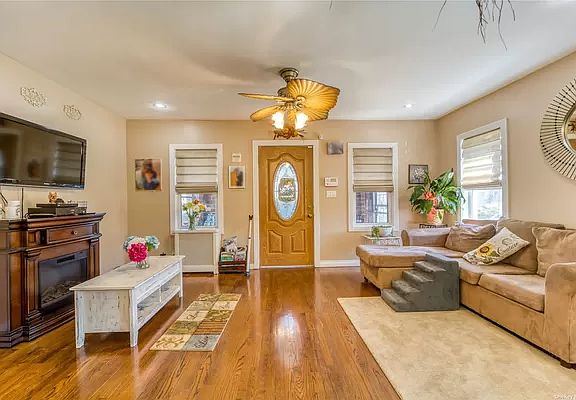 2nd image of 13360 115th St