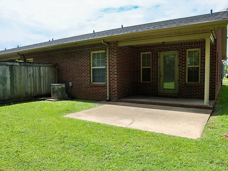 105 Bruce View Cir — Photo 13