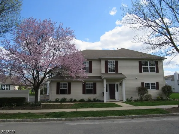 53 Colby Ct, White Twp., NJ 07823