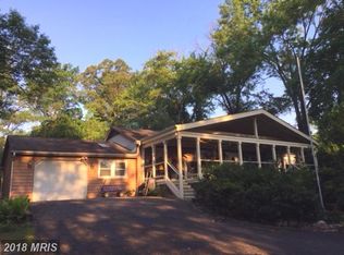 7410 Lake Dr, Manassas, VA 20111