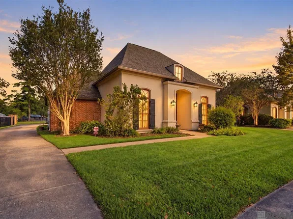 9456 Homestead Dr, Baton Rouge, LA 70817