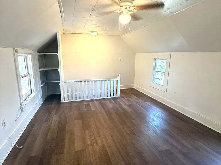 611 Deacon St — Photo 8