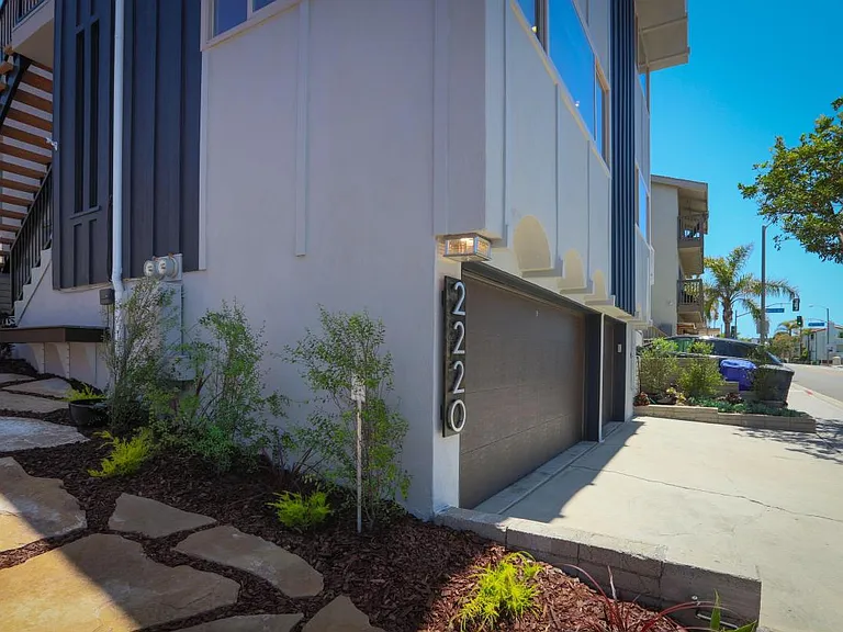 2220 Highland Ave #B — Photo 28