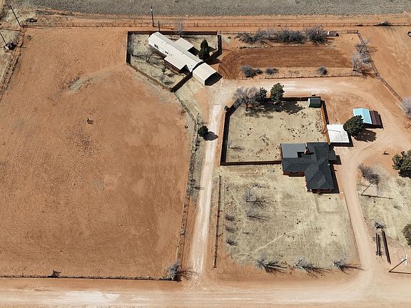 2nd image of 2550 Holland Rd