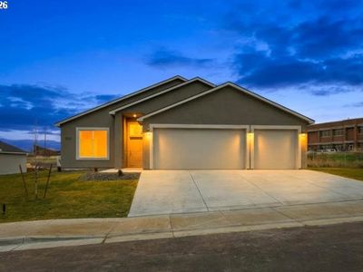 1327 SE 9th St, Hermiston, OR, 97838