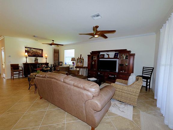 3rd image of 12790 Cinqueterre Dr