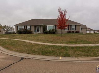 4409 SE Idaho Ct, Topeka, KS 66609
