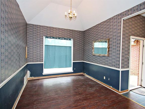 2nd image of 3804 County Road 1033