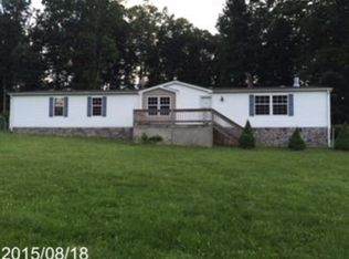 409 Thousand Oaks Dr, Shady Spring, WV 25918