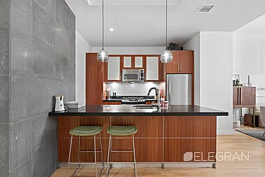 Rented by (Legacy) Elegran