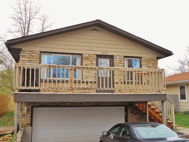 1st image of 1028 Idlewild Dr