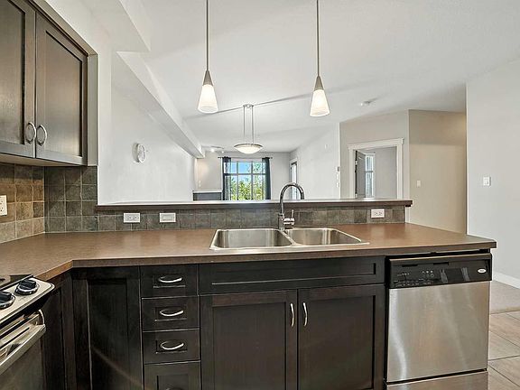 4th image of 100 Lakeway Blvd #218