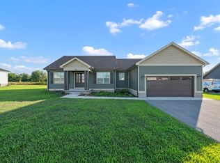 418 Middlebrook Ln, Smiths Grove, KY 42171