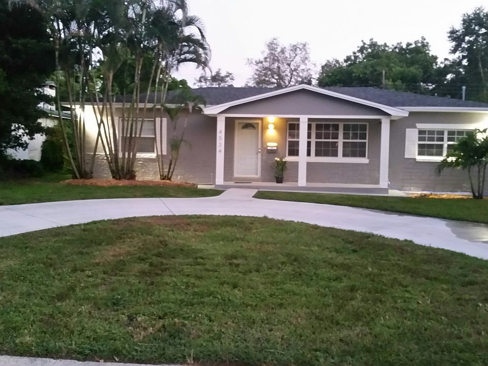 New circular concrete drive