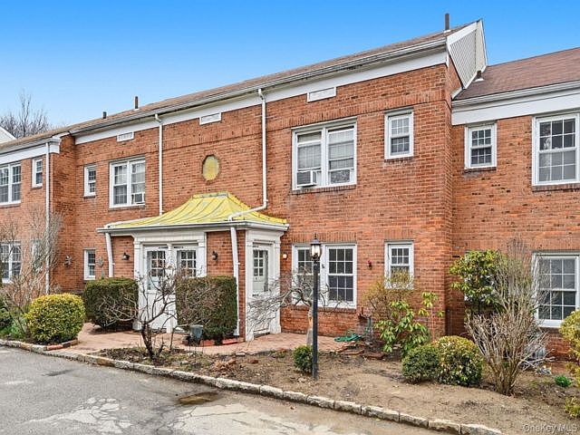 1st image of 61 Davis Ave #E
