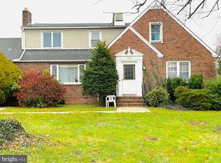 533 S Main Rd, Vineland, NJ 08360