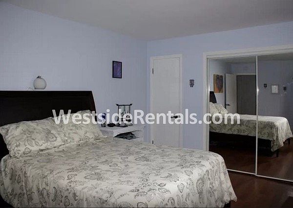 1st image of 212 Bicknell Ave
