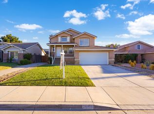 1904 Ivory Ave, Palmdale, CA 93550