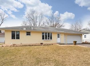 8684 Indahl Ave S, Cottage Grove, MN 55016