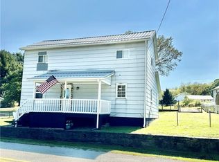 1058 Labelle Rd, La Belle, PA 15450