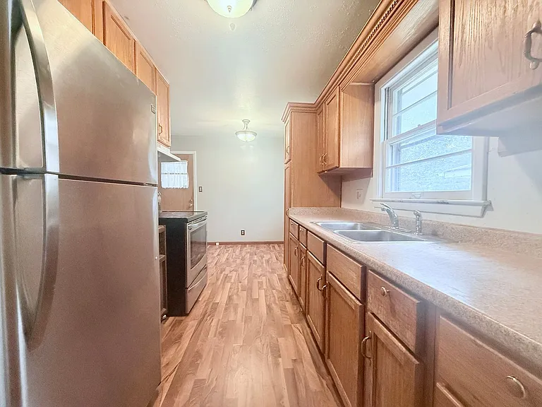 1205 Dorothy Dr — Photo 6