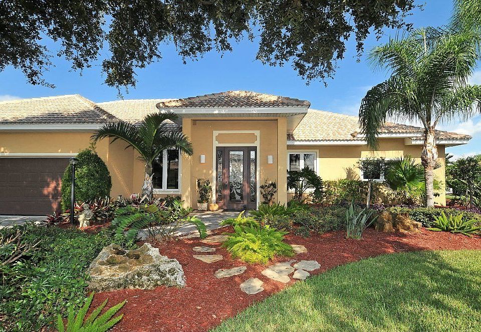 For Sale: 521 Bowsprit Lane, Longboat Key, FL 34228