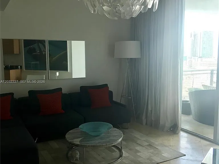 350 S Miami Ave #2511 — Photo 2