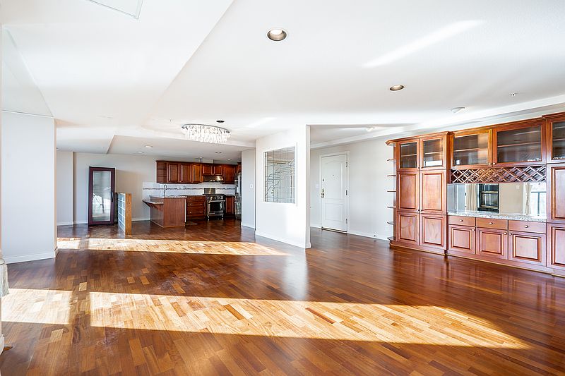 Vancouver Apartment for rent - 2 Bedrooms — photo 9