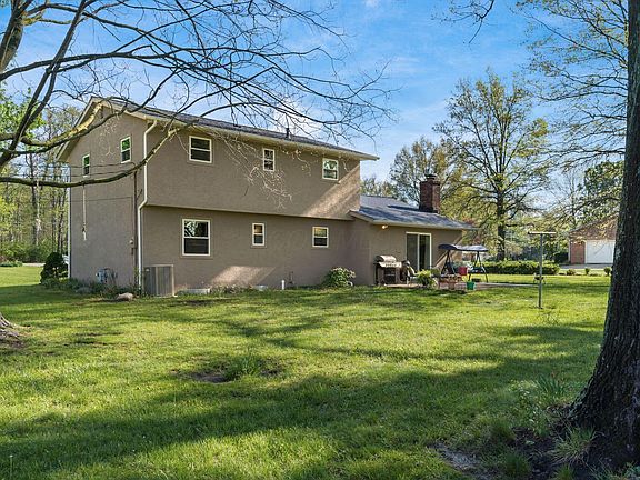 3rd image of 7901 Blacklick Eastern Rd NW