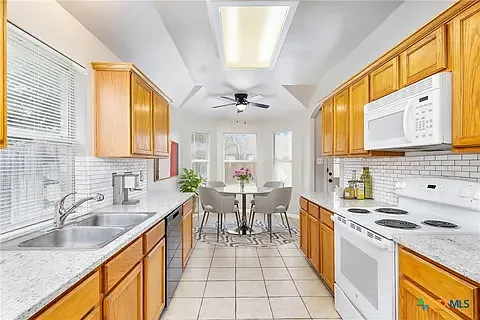 450 Walnut Heights Blvd — Photo 4