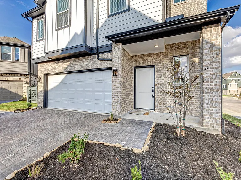 15131 Colorado Bend Park Dr — Photo 3