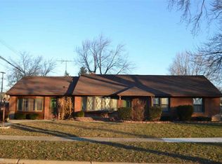 8837 Warren Blvd, Center Line, MI 48015