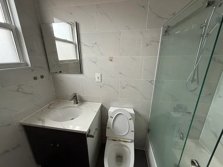80 McClean Ave #1 — Photo 15
