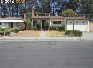 2943 McKenzie Dr, Richmond, CA 94806