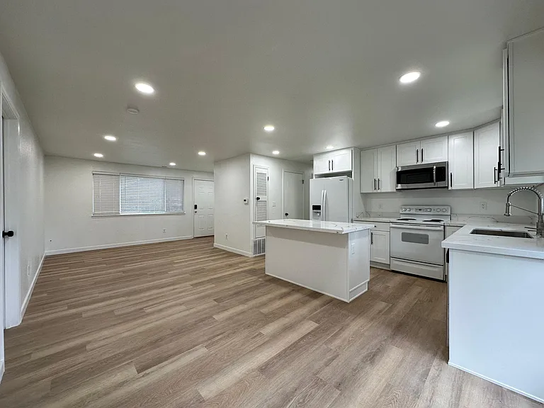 3021 SW 316th St — Photo 10