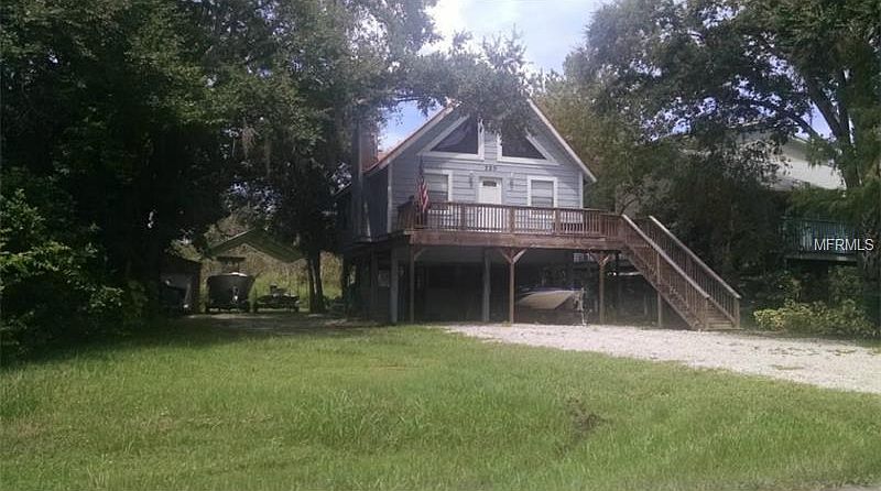 1st image of 220 Avery Ave