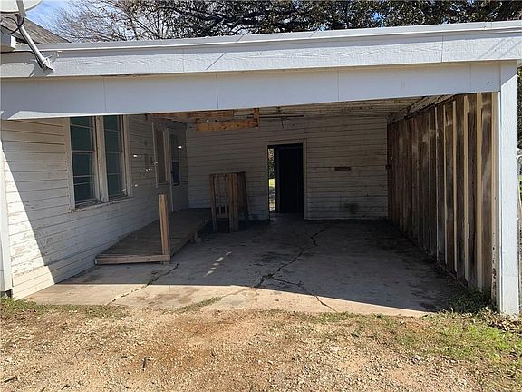 2nd image of 701 Harrel Ave