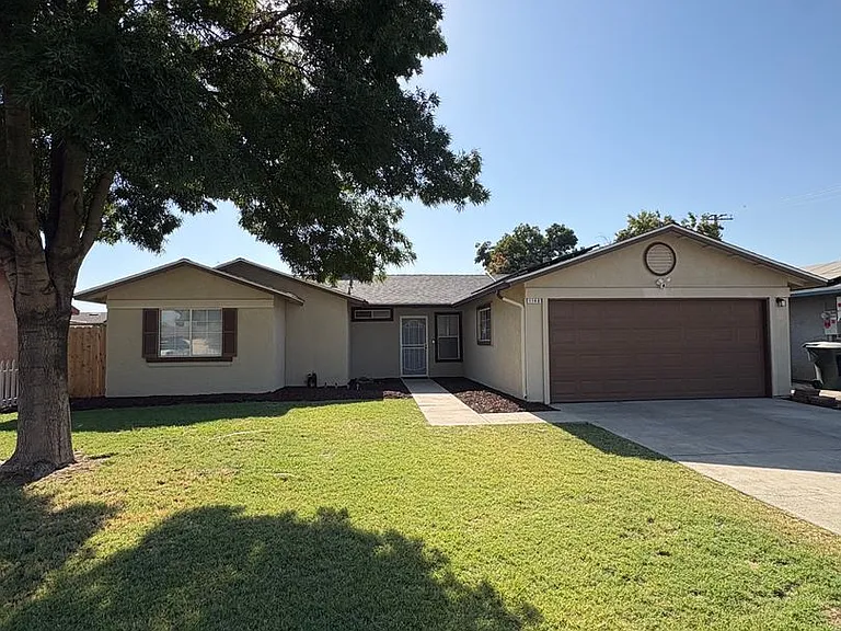 1148 Gladys Way — Photo 1