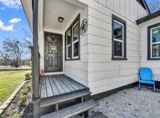 309 N Cedar St, Springtown, TX 76082