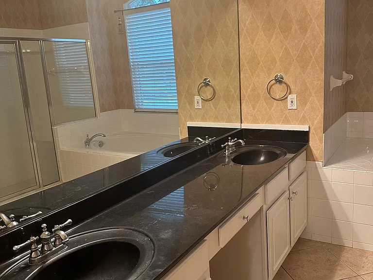 1003 Ridgemount Pl — Photo 14