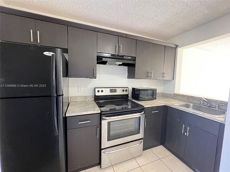 1st image of 95 NE 41st St APT L166
