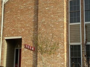 1614 Saxony Ln, Houston, TX 77058