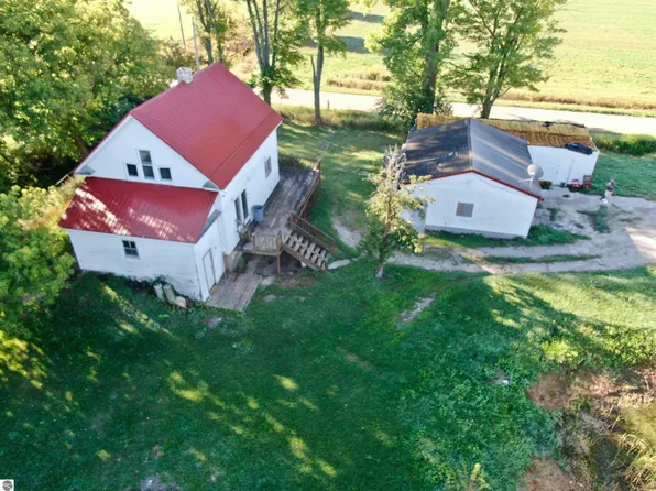 2631 E Thaut Rd, Au Gres, MI 48703