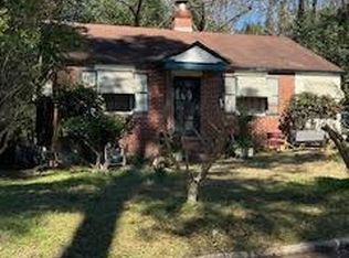 1341 Peavy Dr, Macon, GA 31206