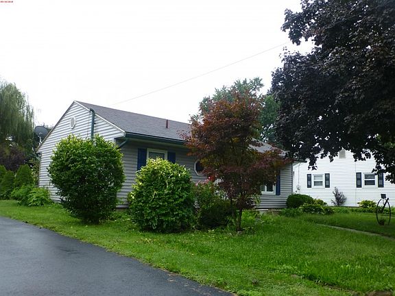 2nd image of 24 Hain Ave