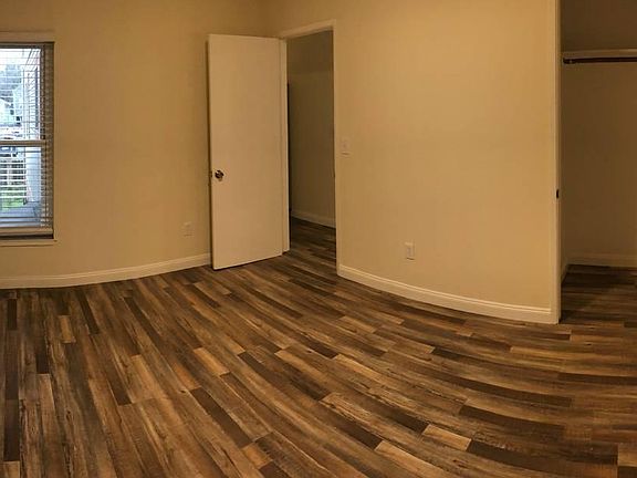 2nd image of 605 23rd St #1